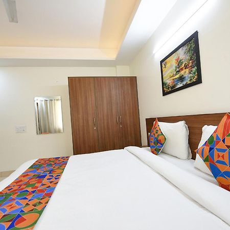 Fabhotel Indian I グルガウン エクステリア 写真