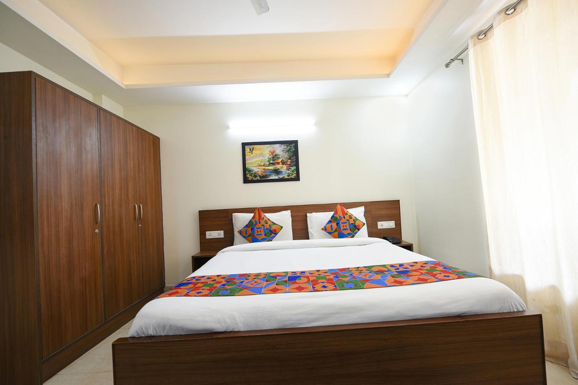 Fabhotel Indian I グルガウン エクステリア 写真